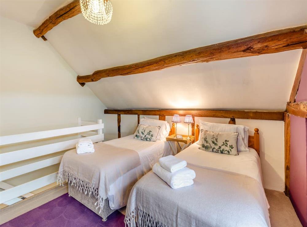 Twin bedroom (photo 5) at Willow in Ridgeway Cross, near Malvern, Herefordshire