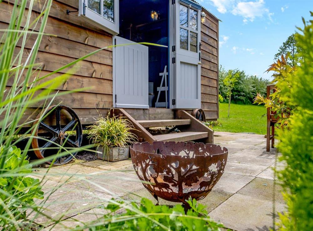 Patio at Willow Shepherds Hut in Telford, Shropshire