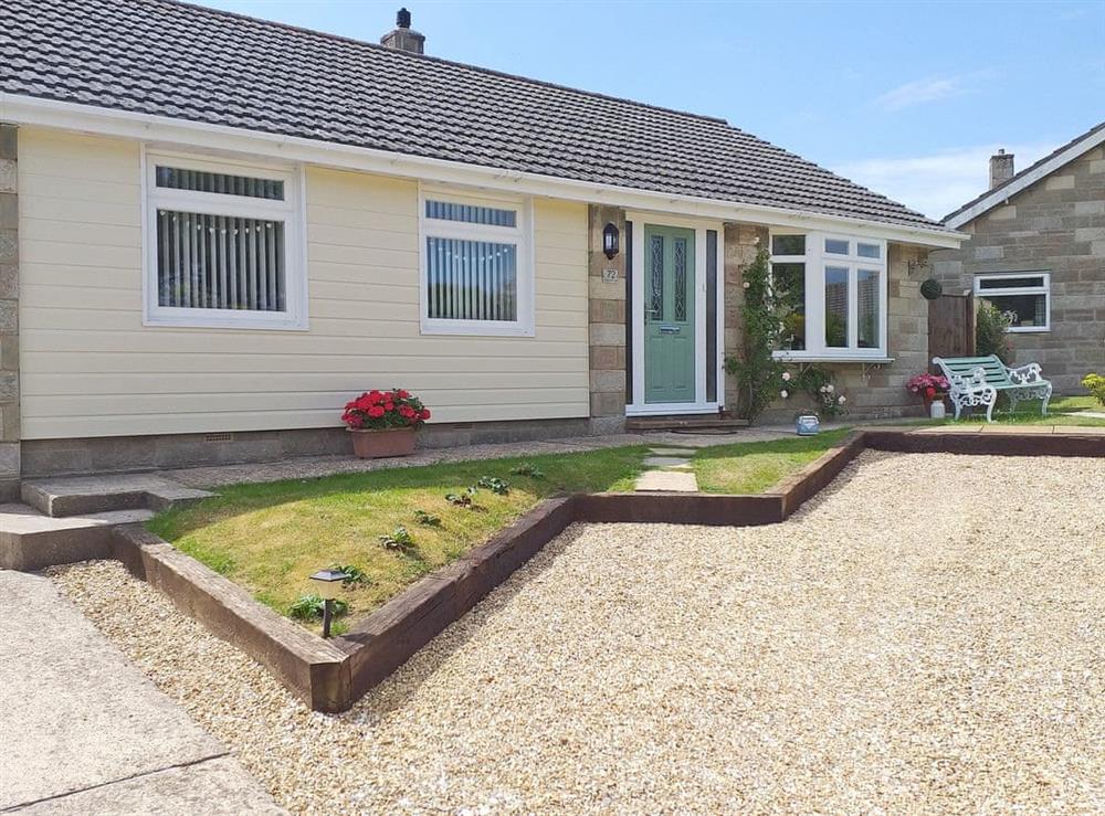 Wonderful holiday home at Willow Tree Lodge in Whitwell, near Ventnor, Isle of Wight