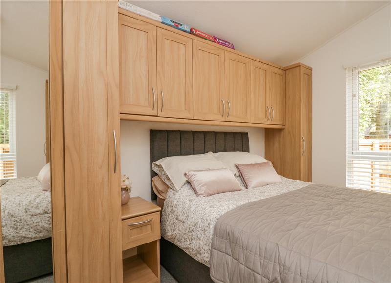 One of the 2 bedrooms at Willows Lodge, Troutbeck Bridge