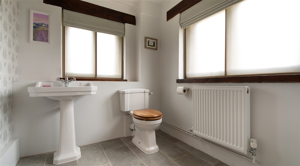 The WC at Wilson Farmhouse in Hope Valley, Derbyshire