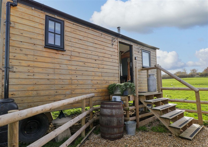 Outside at Wiltshire Weavers Hut, Sutton Benger near Christian Malford