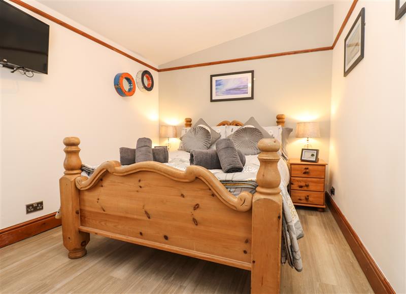 One of the 4 bedrooms (photo 3) at Winding Wheel Cottage, Cambois near Ashington