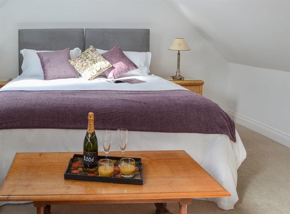 Cosy and inviting double bedroom at Windmill Barn in Windmill Hill, near Hailsham, East Sussex