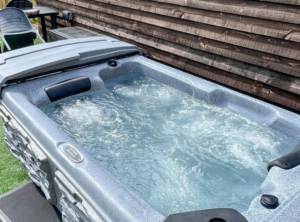 Hot tub at Windsong in Theddlethorpe, Lincolnshire