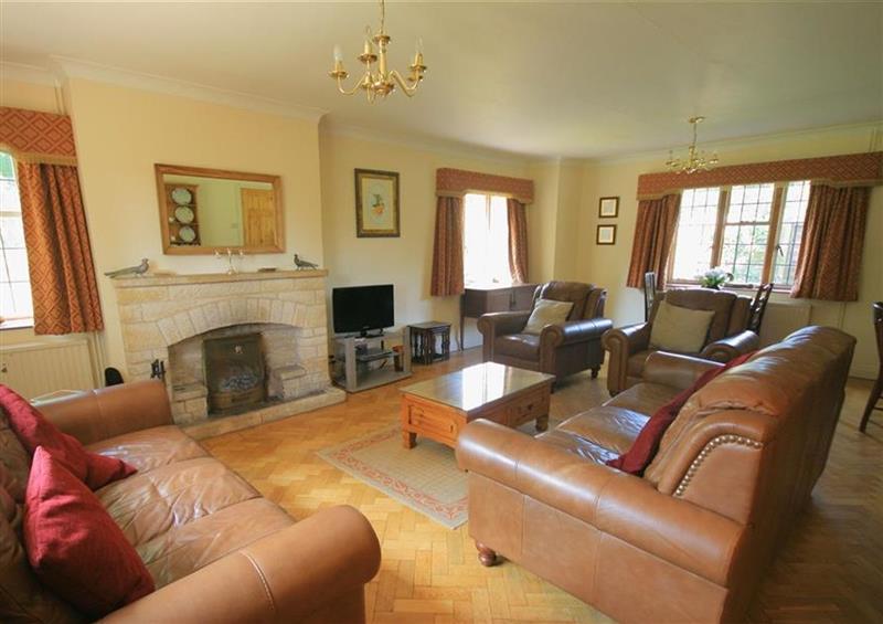 The living room at Windy Ridge Cottage, Longborough