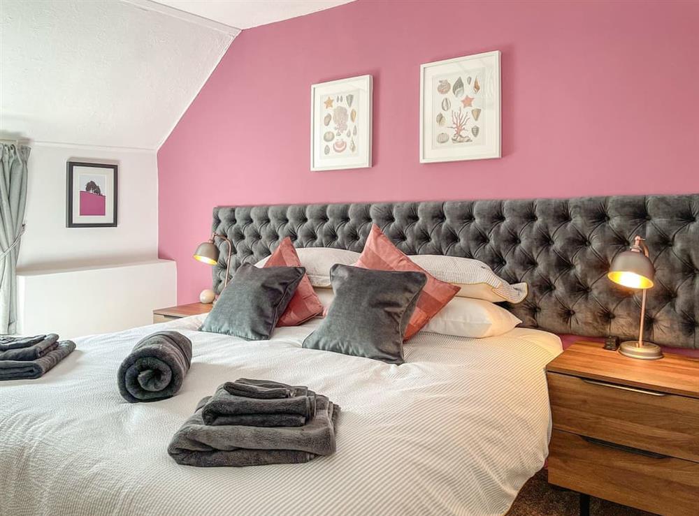 Double bedroom at Winkle Cottage in Calbourne, Isle of Wight