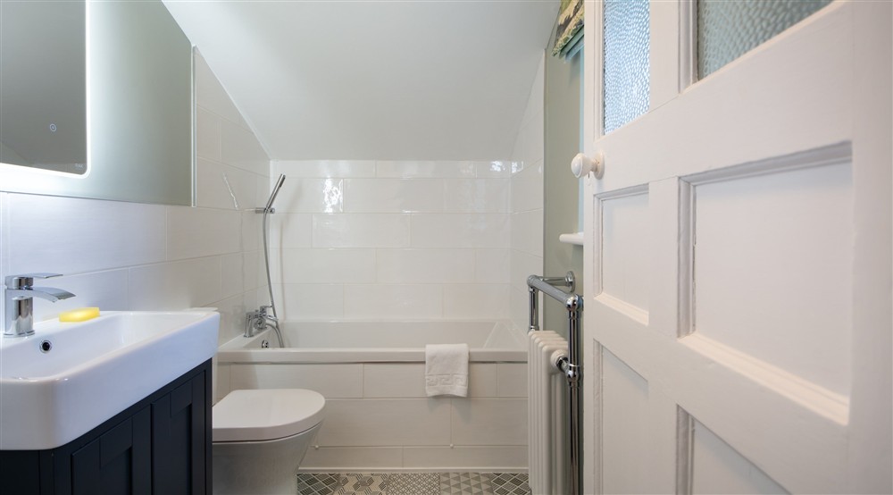 The bathroom at Winnianton Farmhouse in Helston, Cornwall