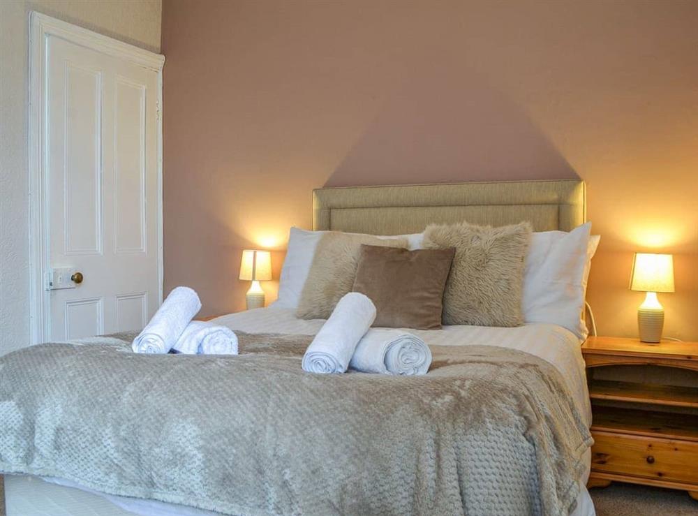 Double bedroom at Winnies House in Fletchertown, Cumbria