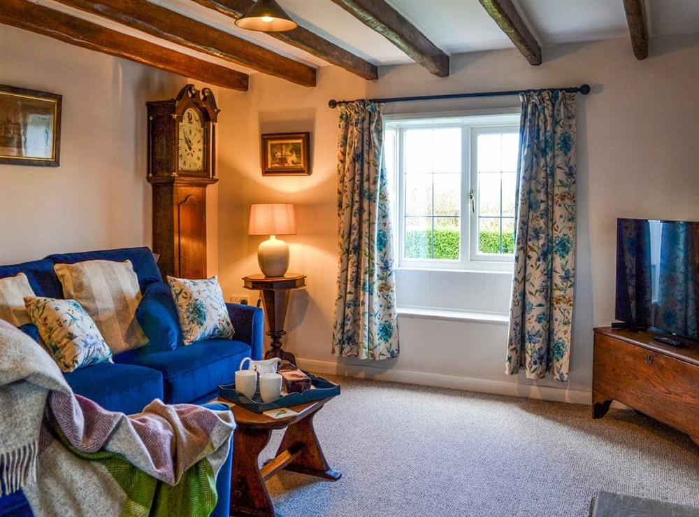 Living area at Winship Cottage in Winestead, North Humberside