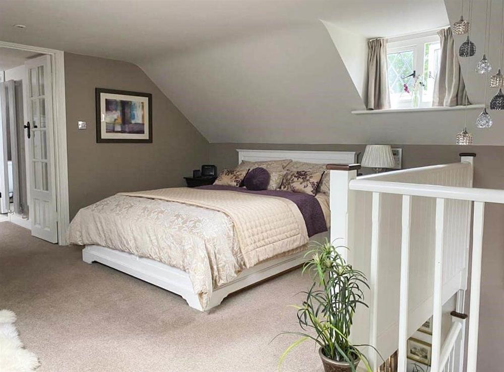 Double bedroom at Winsor in Brockenhurst, Hampshire