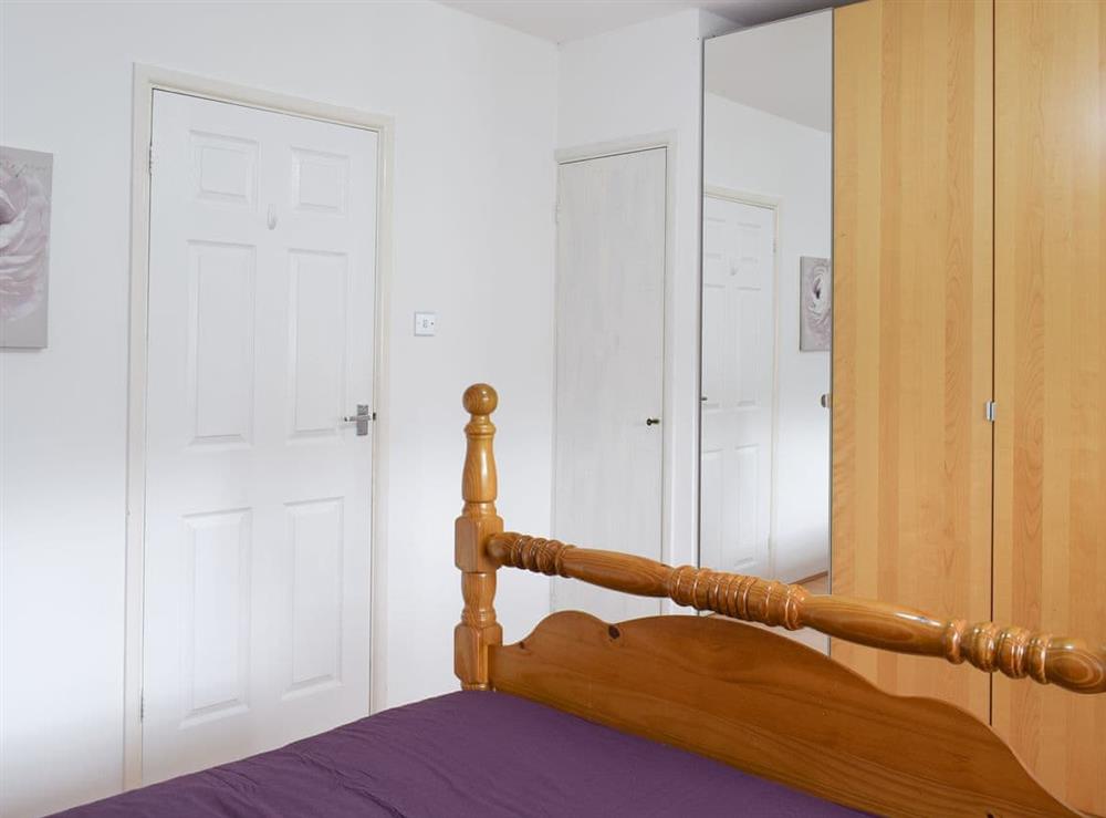 Peaceful double bedroom at Winston Crescent in North Bersted, near Bognor Regis, West Sussex