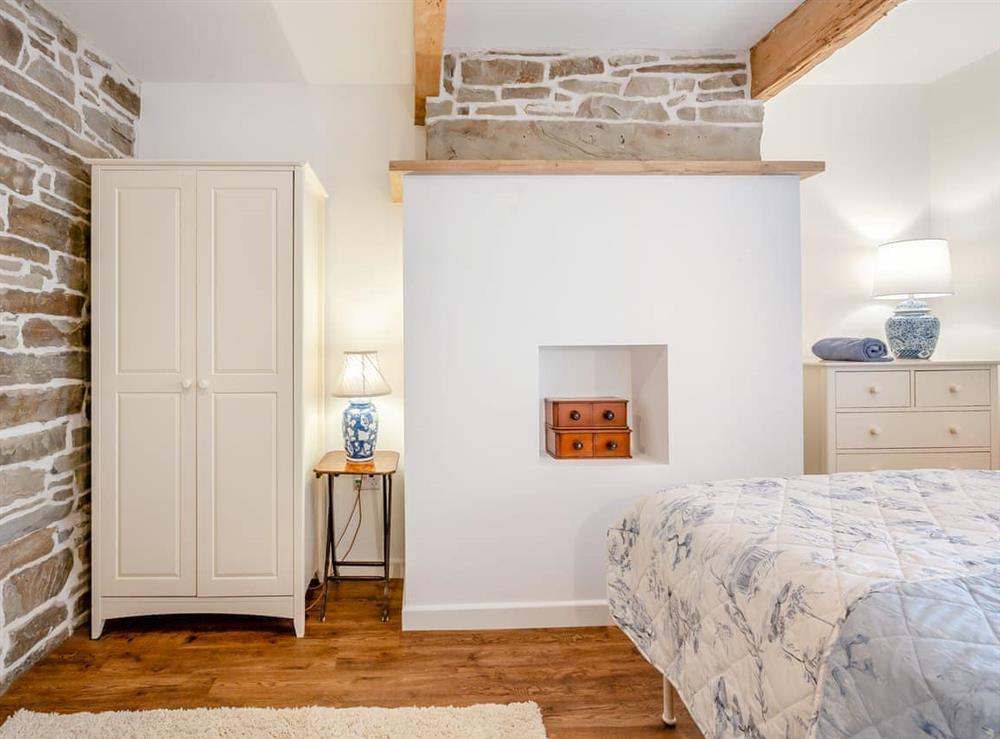 Double bedroom (photo 3) at Winter Cottage in Bury, near Clitheroe and the Ribble Valley, Lancashire