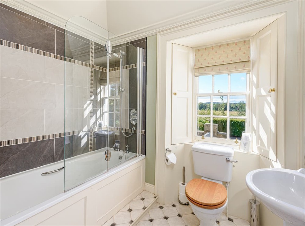 Bathroom at Winton Cottage in Pencaitland, East Lothian