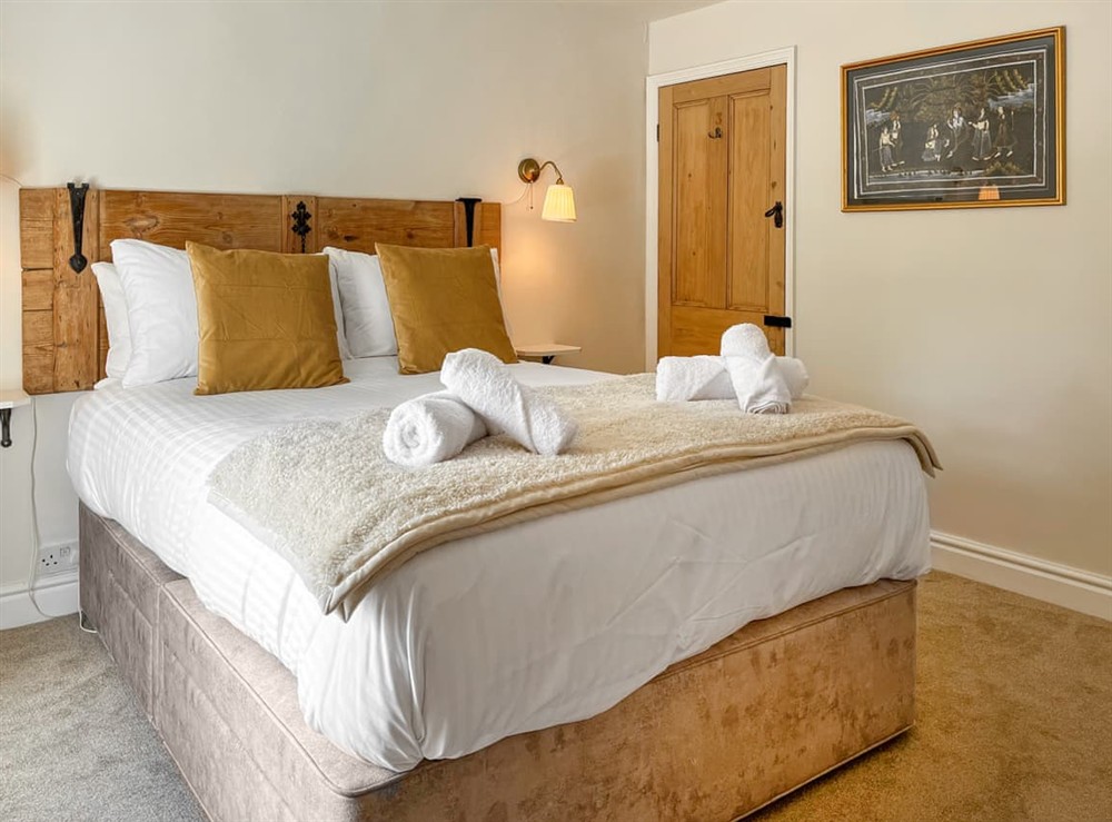 Double bedroom (photo 2) at Wisteria Cottage in Harrogate, North Yorkshire