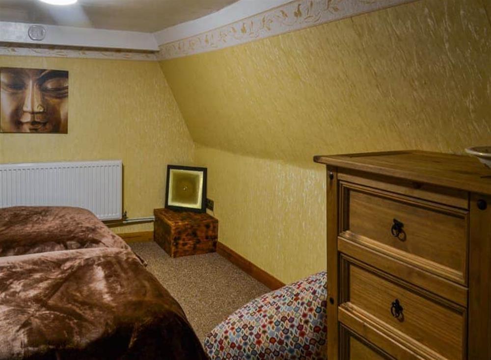 Twin bedroom (photo 2) at Wisteria Cottage in Theddlethorpe All Saints, near Mablethorpe, Lincolnshire