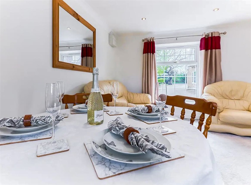 Dining Area at Wolds View in Lincoln, Lincolnshire