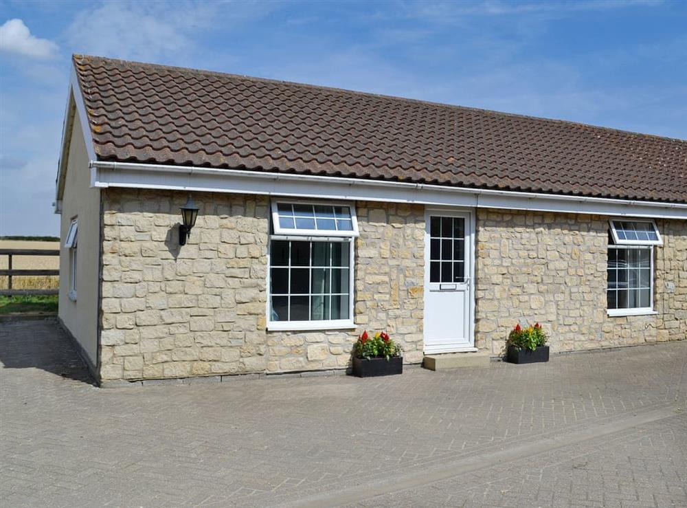 Lovely semi-detached, single-storey cottage at Wolds View in Potterhanworth Booths, near Lincoln, Lincolnshire