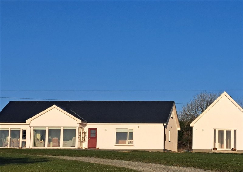 Outside at Wood Beach Lodge, Grange near Fethard-On-Sea