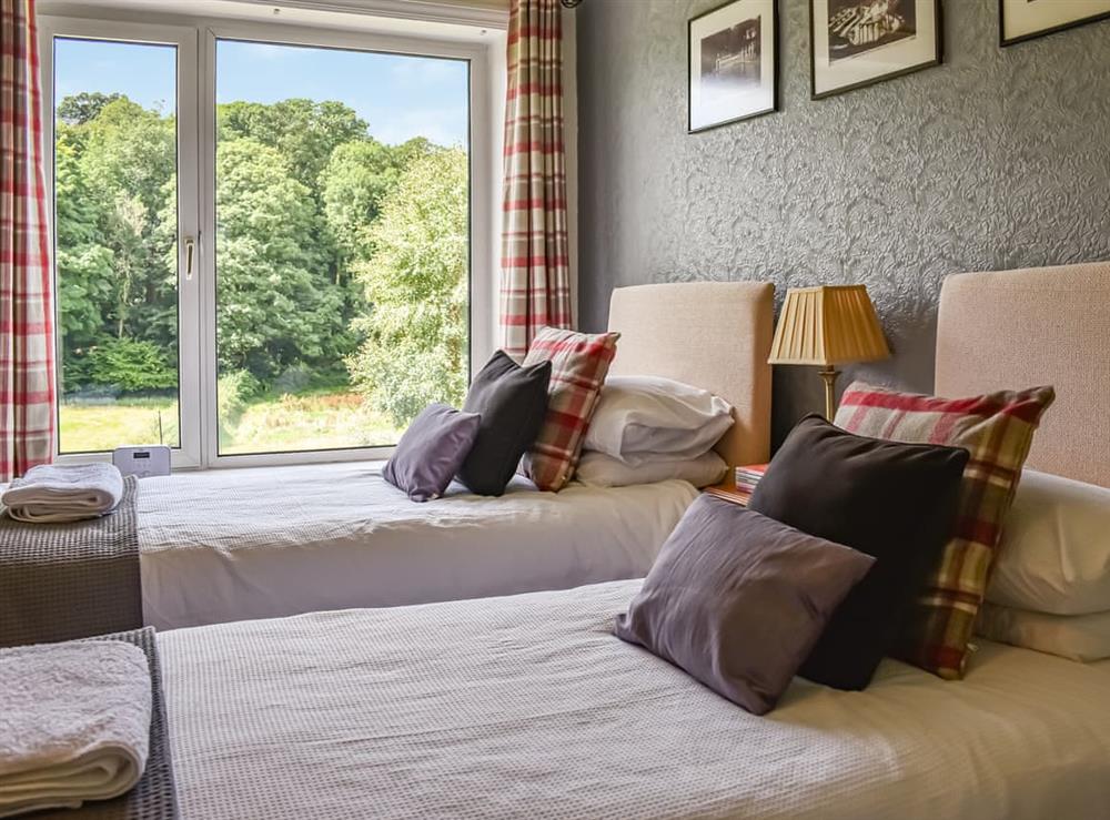 Twin bedroom at Wood Close in Keswick, Cumbria