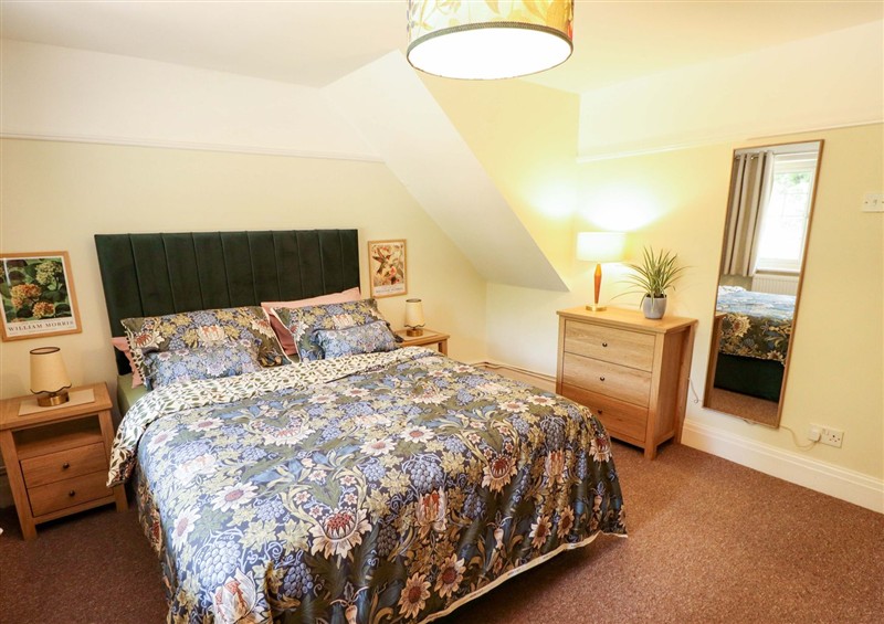 One of the 3 bedrooms (photo 2) at Wood Farm Cottage, Stickney near East Kirkby