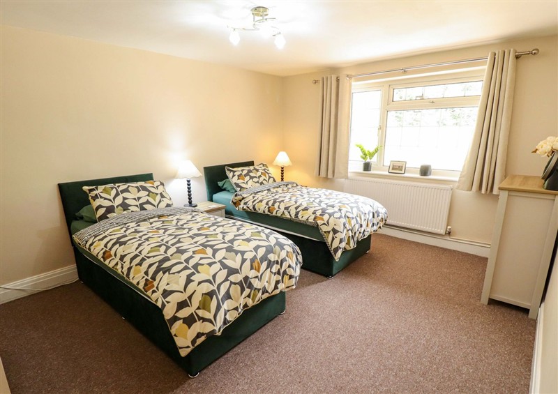 One of the 3 bedrooms (photo 4) at Wood Farm Cottage, Stickney near East Kirkby