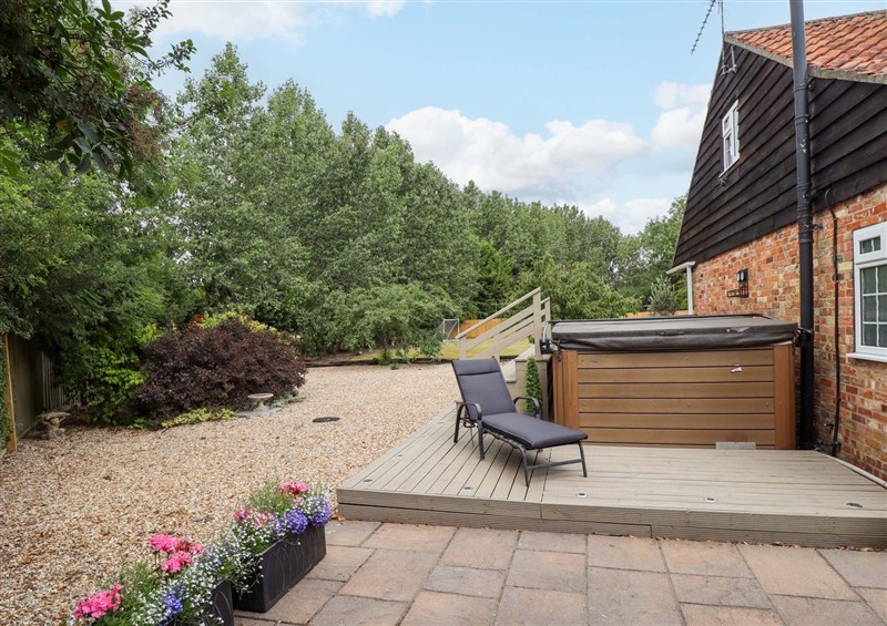 The garden in Wood Farm Cottage (photo 2) at Wood Farm Cottage, Stickney near East Kirkby