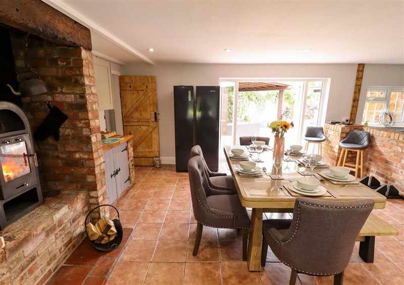 The living area (photo 2) at Wood Farm Cottage, Stickney near East Kirkby