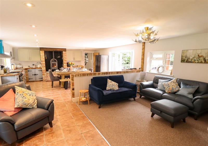 This is the living room (photo 2) at Wood Farm Cottage, Stickney near East Kirkby