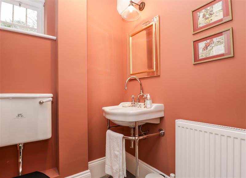 Bathroom at Wood Stanway House, Toddington