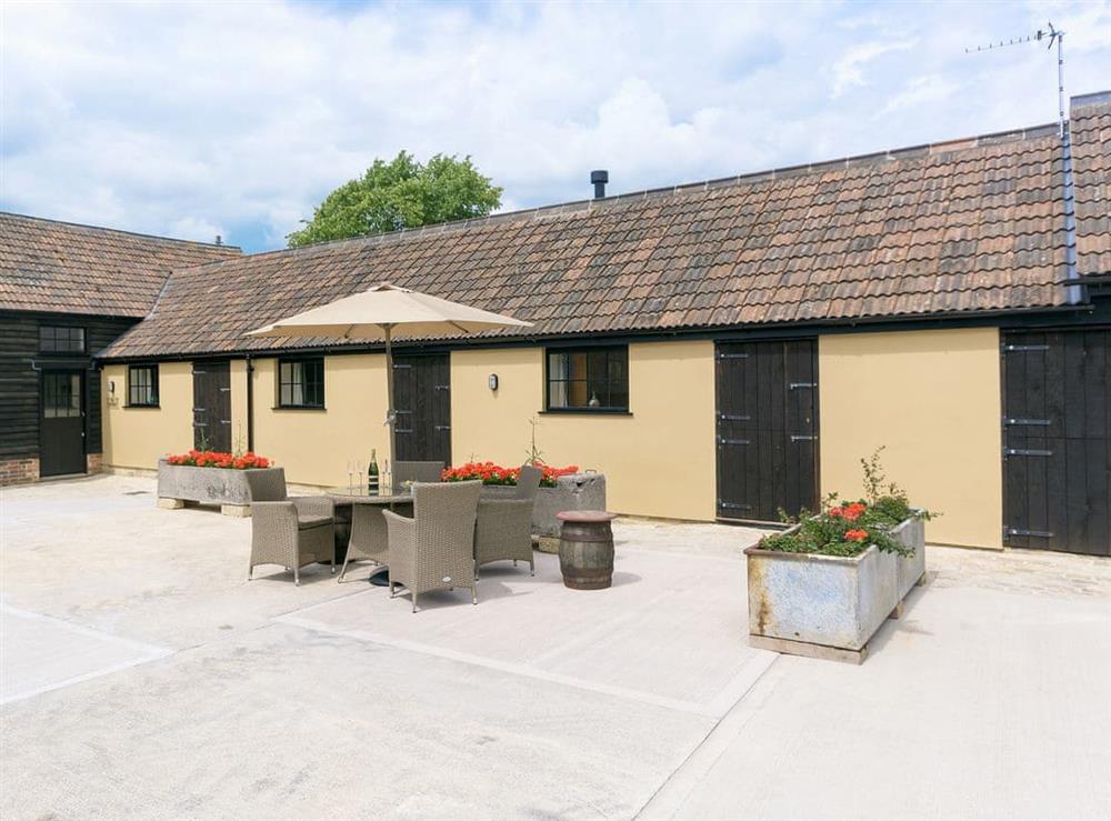 Wonderful holiday home at The Calf Shed, 