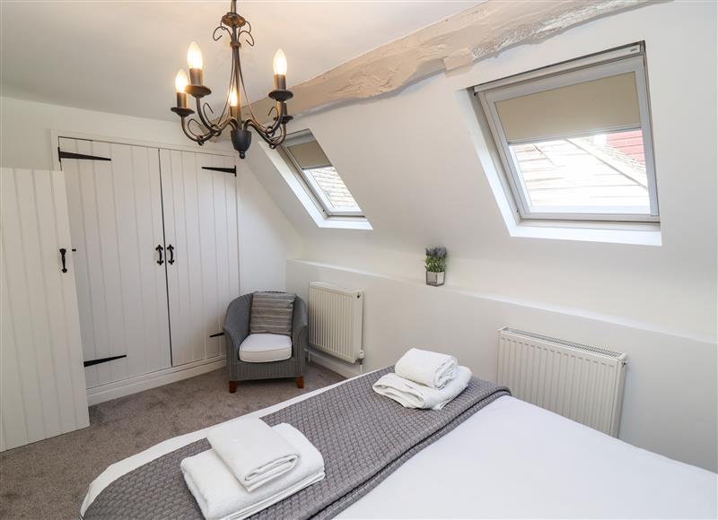 Bedroom (photo 2) at Woodbine Cottage, Cleeve Prior near Bidford-On-Avon