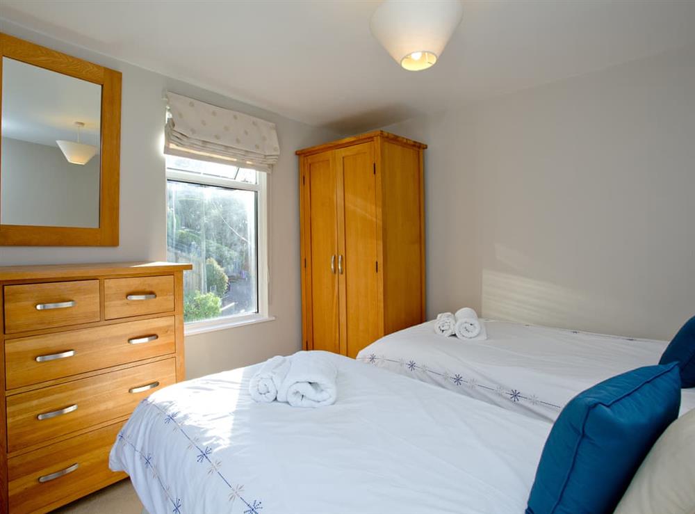 Twin bedroom (photo 2) at Woodbine House in Kingswear, near Dartmouth, Devon
