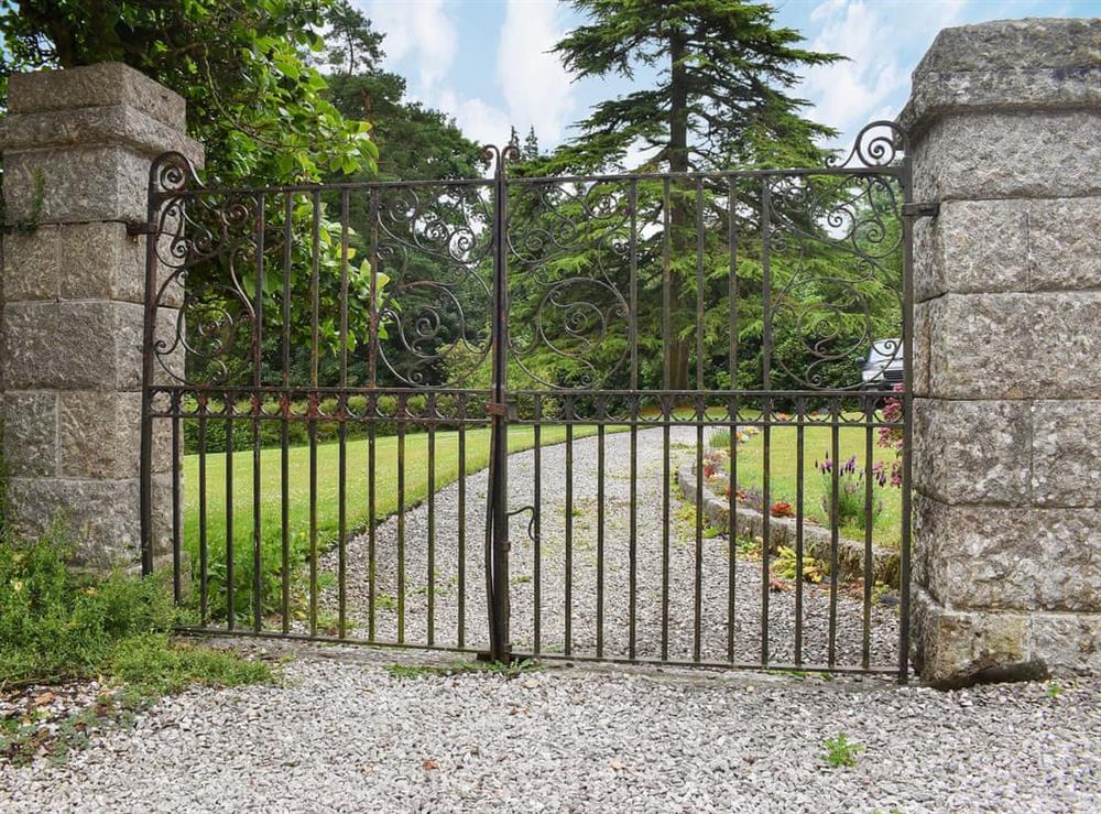 Entrance gate at Hameldown, 