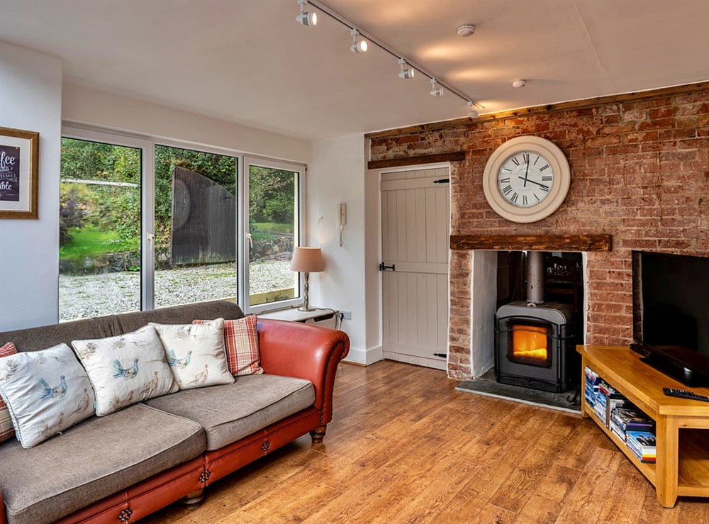 Living room at Woodfield Lodge in Okehampton, Devon