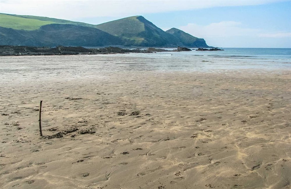 Beach (photo 5) at Woodgate in Crackington Haven, Cornwall