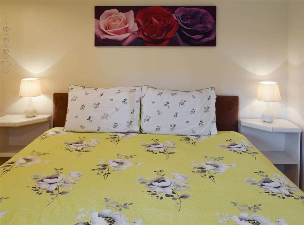 Relaxing double bedroom at Woodland Lodge in Rustington, near Littlehampton, West Sussex