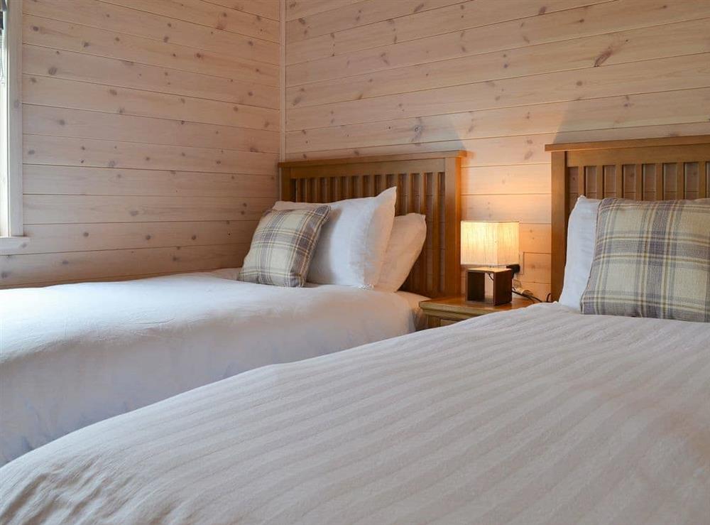 Attractive and relaxing twin bedded room at Ben Wyvis, 