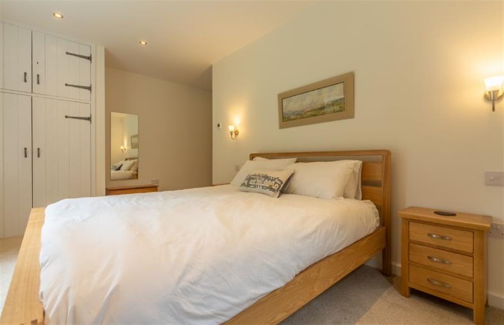 Ground floor: Master bedroom with king-size bedroom (photo 3) at Woodland Pytchley, West Runton near Cromer