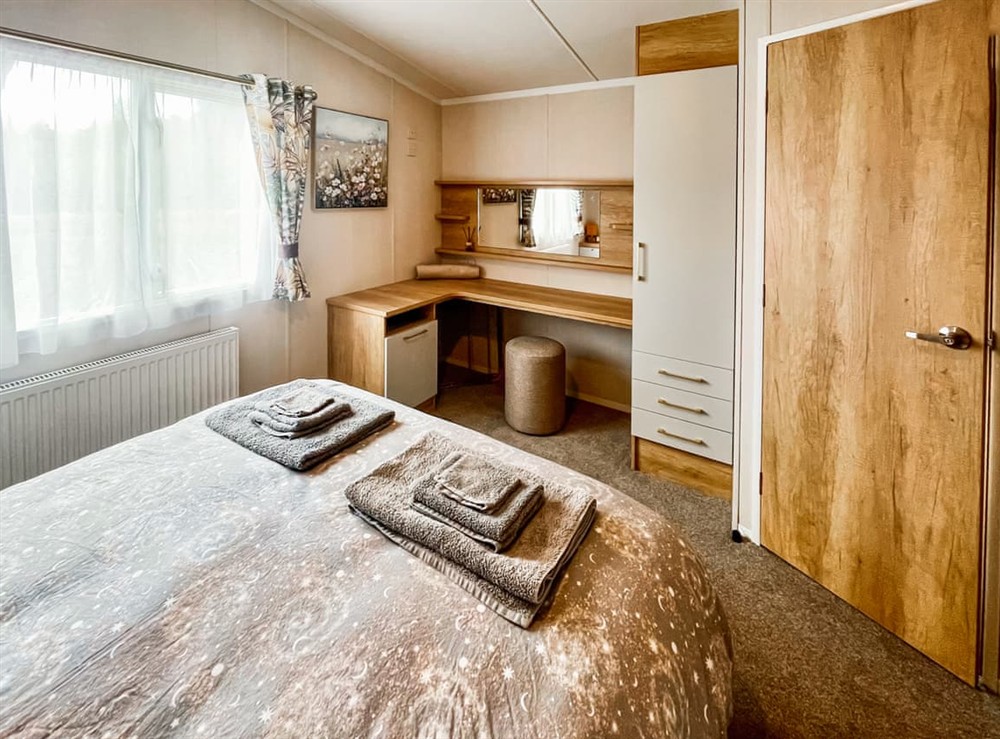 Double bedroom (photo 2) at Woodland Serenity in Edzell, Aberdeenshire