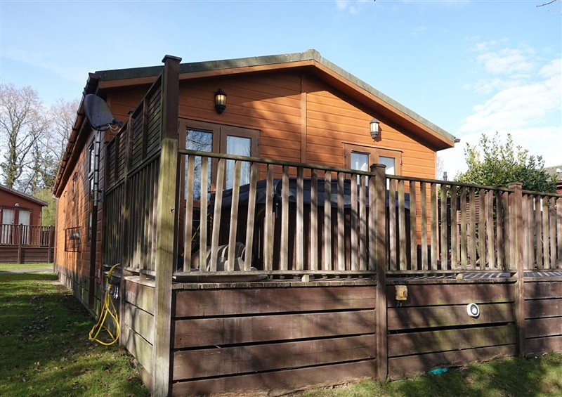 Outside at Woodland View 31 - The Hawthorns, Finlakes Holiday Park near Chudleigh