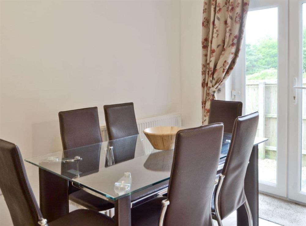 Open plan living/dining room/kitchen (photo 3) at Woodland View in Shanklin, Isle Of Wight