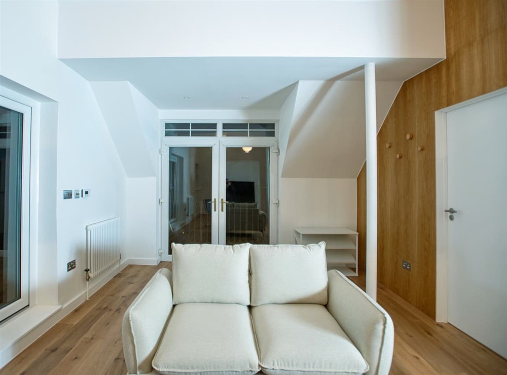 Living area (photo 3) at Woodland View in The Vale, near Chesham, Buckinghamshire