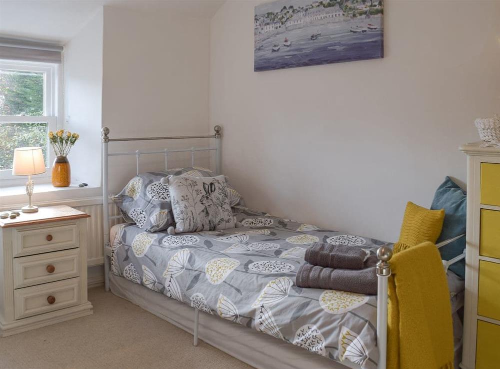 Twin bedroom at Woodlands Cottage in Hook, near Haverfordwest, Dyfed