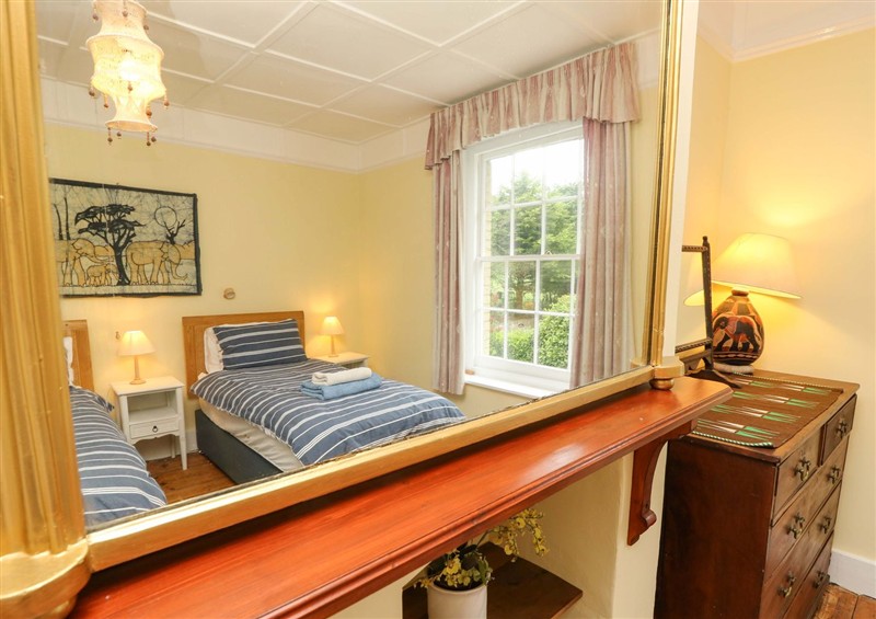 A bedroom in Woodlands (photo 3) at Woodlands, Freshwater