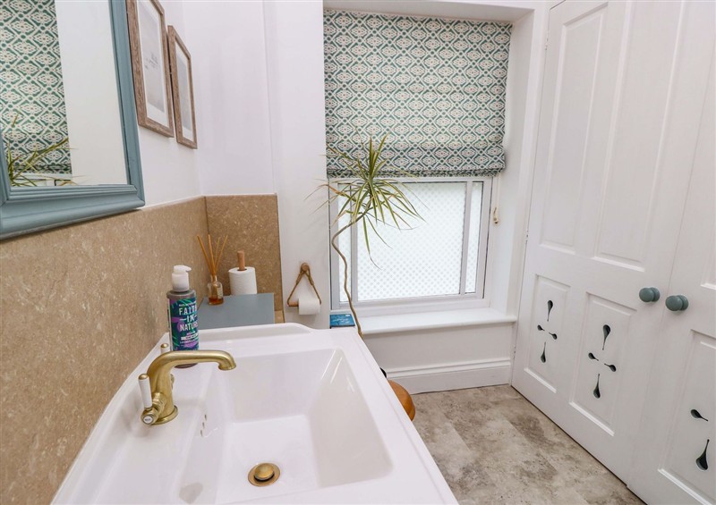 The bathroom at Woodlands, Freshwater