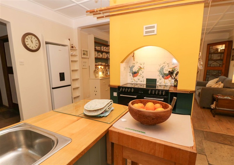 The kitchen (photo 2) at Woodlands, Freshwater