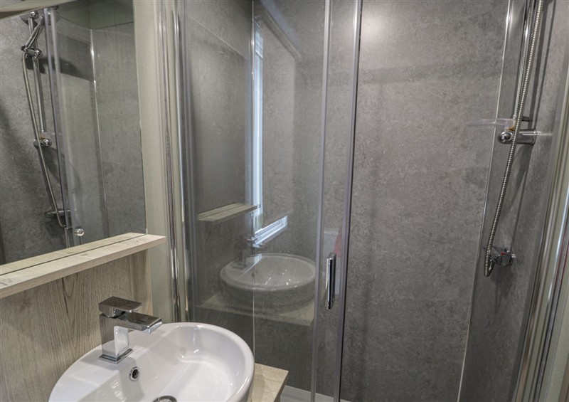 The bathroom at Woodlands Gold (WO06), Ruthin