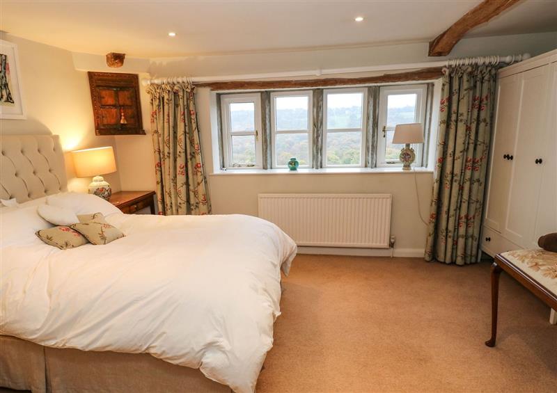 A bedroom in Woodlea Cottage at Woodlea Cottage, Almondbury