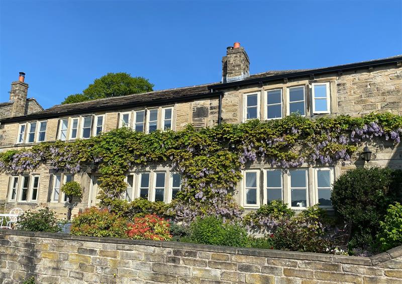 The setting of Woodlea Cottage at Woodlea Cottage, Almondbury
